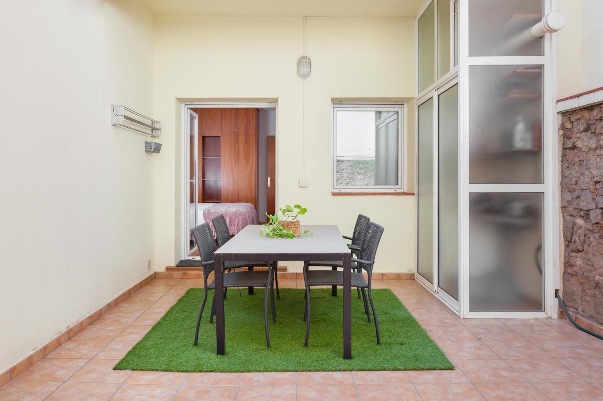 Art House Sagrada Familia Apartment Barcelona Ngoại thất bức ảnh