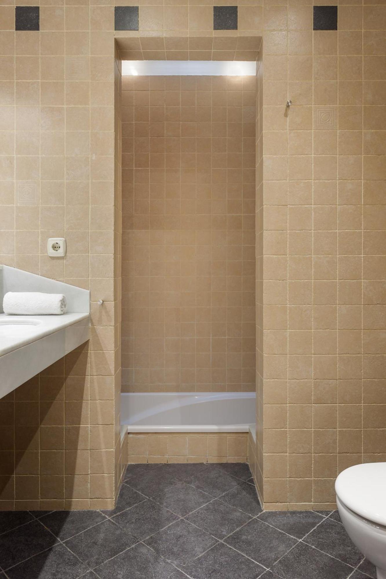 Art House Sagrada Familia Apartment Barcelona Ngoại thất bức ảnh