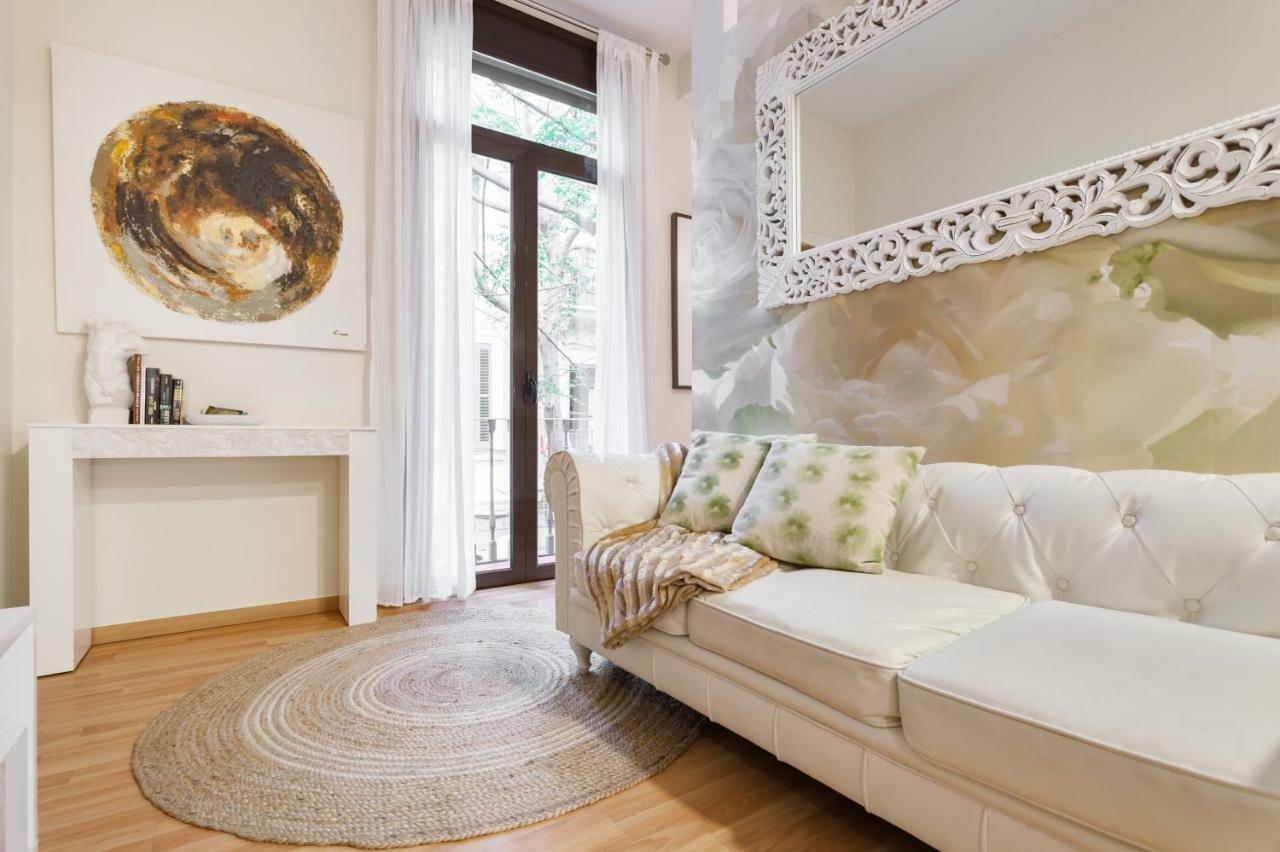 Art House Sagrada Familia Apartment Barcelona Ngoại thất bức ảnh